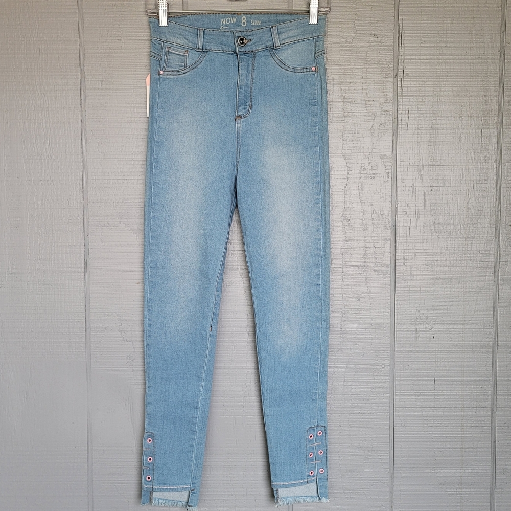 Now by Kenzo Women's Skinny Denim Jeans. Size 8, made in Colombia